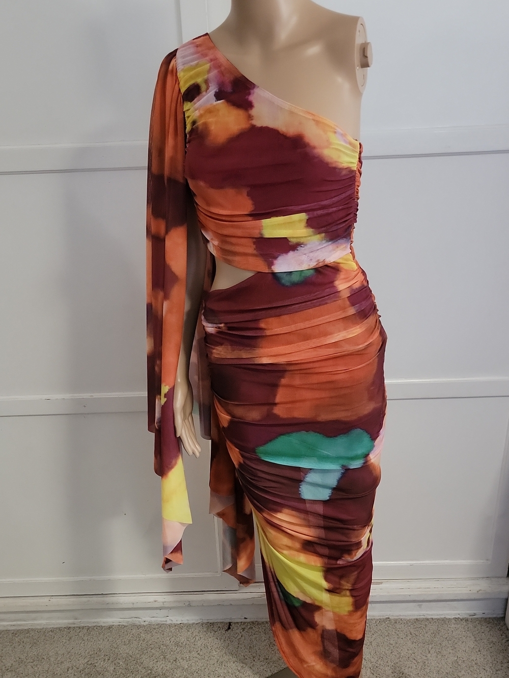 Luxxel One-Shoulder Ruched Abstract Midi Dress in Orange, Burgundy & Teal